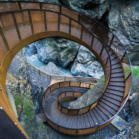 Sonneck Pension Пфарверфен Екстериор снимка