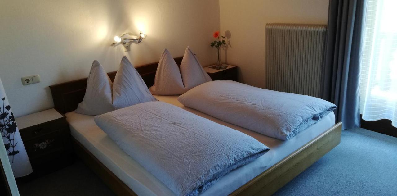 Sonneck Pension Пфарверфен Екстериор снимка