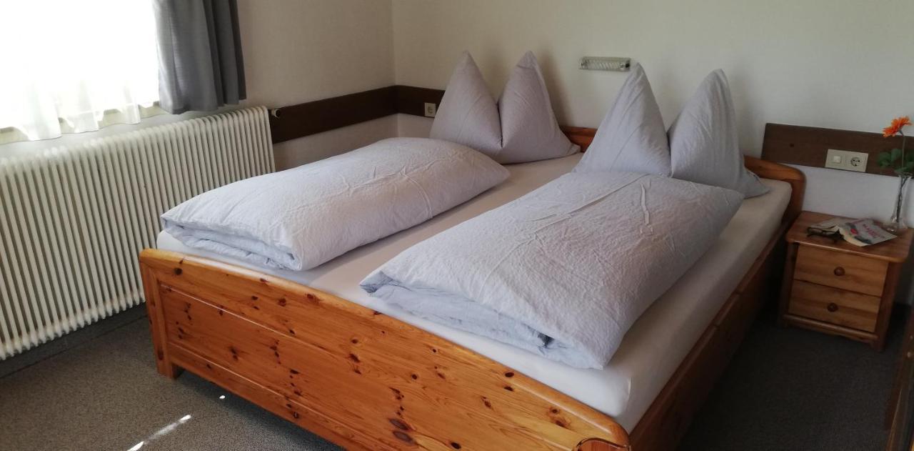 Sonneck Pension Пфарверфен Екстериор снимка
